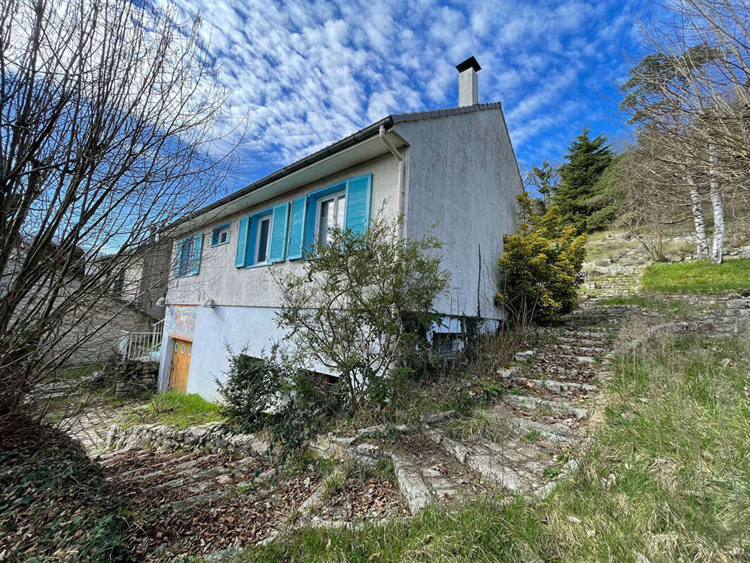 Maison à SACLAS