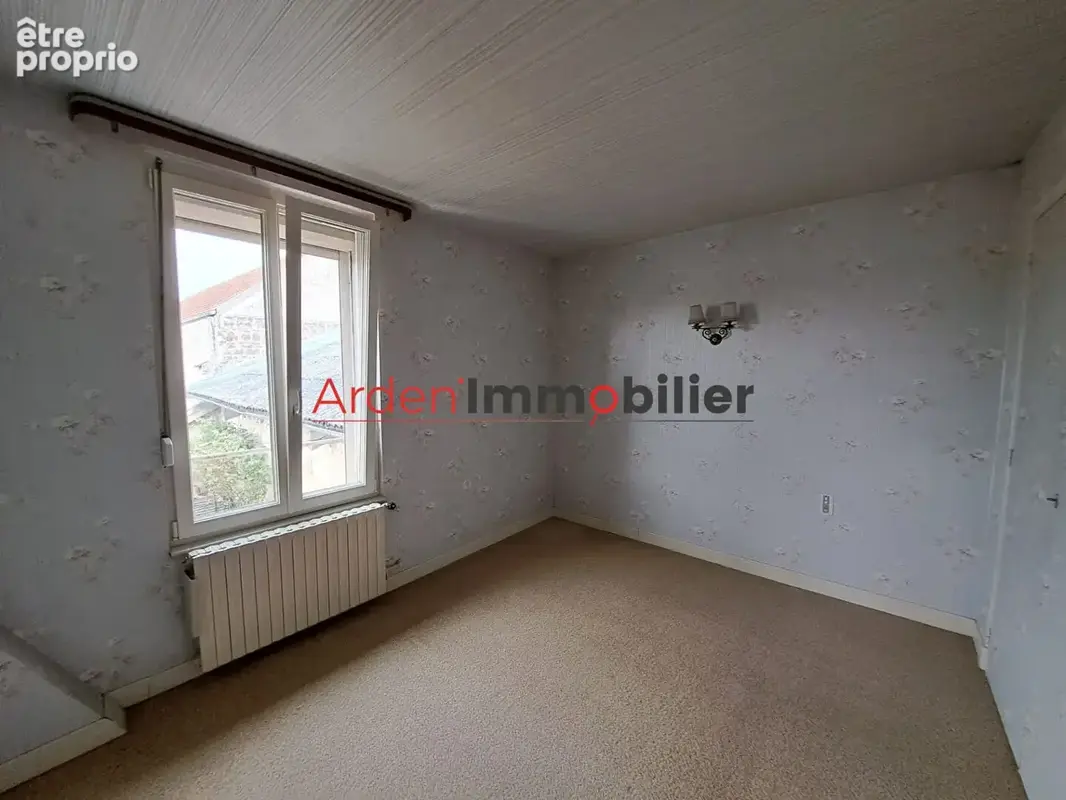 Maison à vendre à La Neuville en Tourne à Fuy - 5 pièces, 101 m² - photo 5
