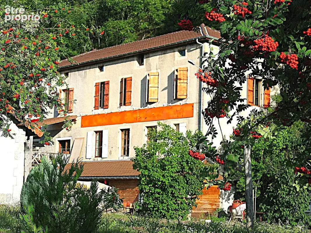 Maison à INTRES