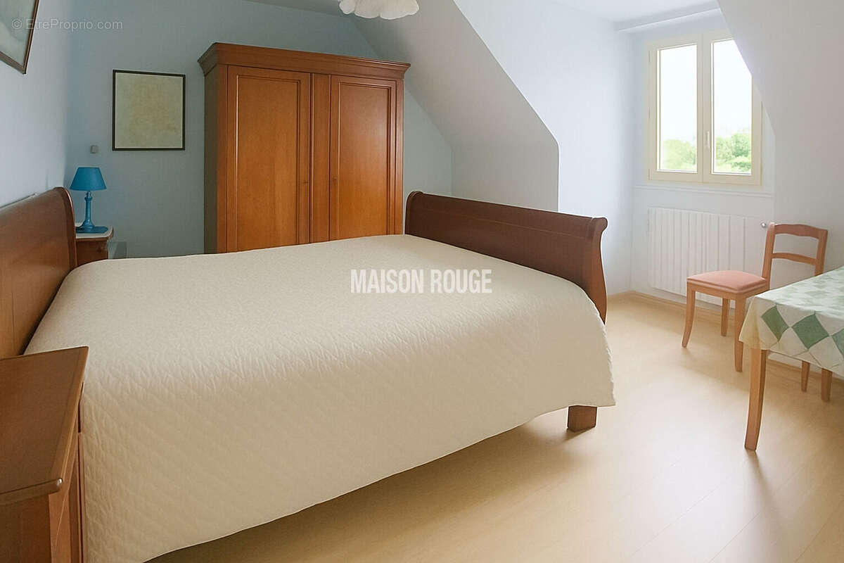 Maison à LE MINIHIC-SUR-RANCE