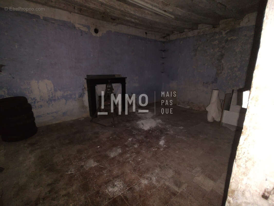 Maison à SAINT-AUBIN-LE-DEPEINT