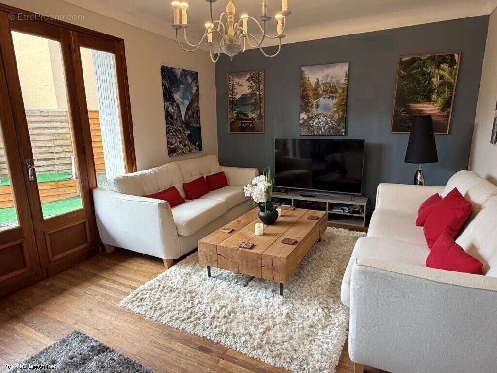 Maison à RUFFEC