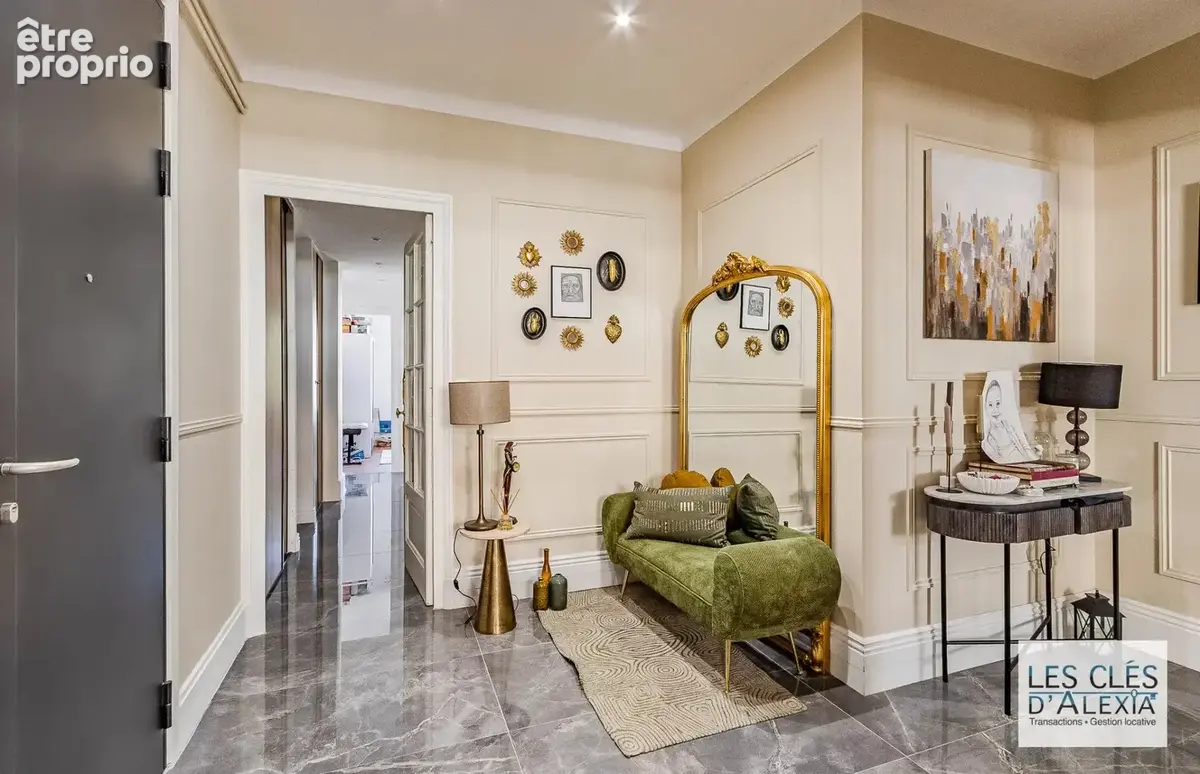 EXCLUSIVITÉ – LYON 6ᵉ SECTEUR FOCH – Appartement de caractère avec balcon, cave et grenier - photo 4