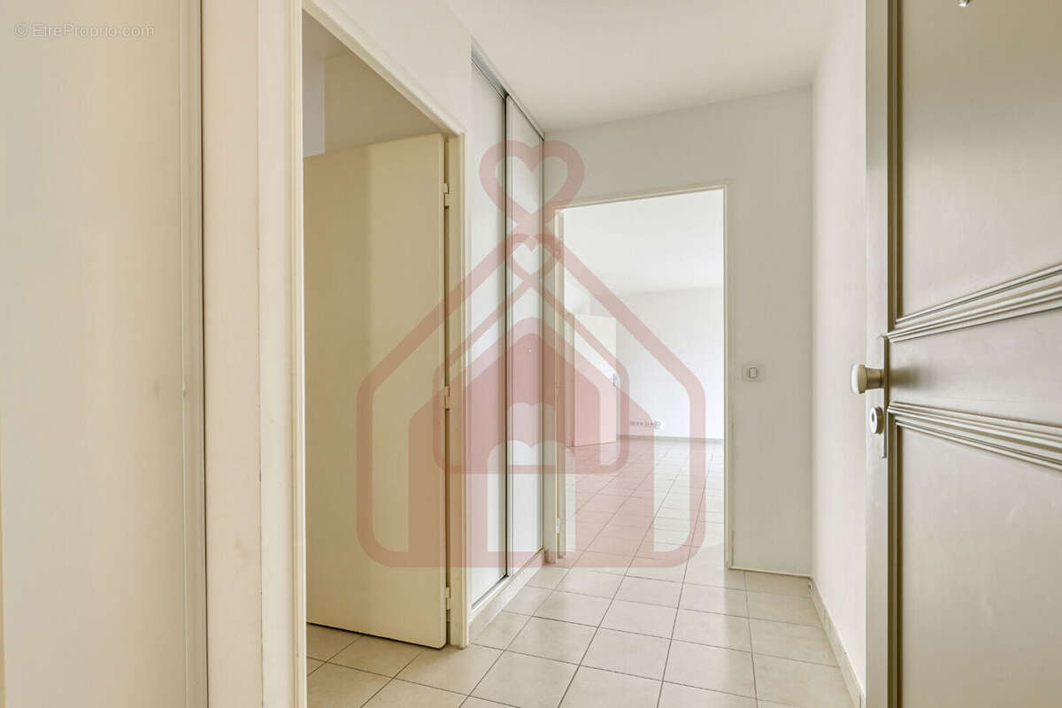 Appartement à LE KREMLIN-BICETRE