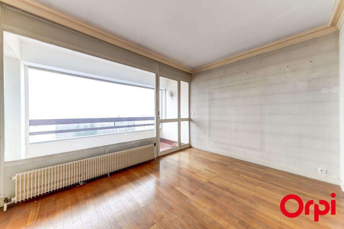 Appartement à CALUIRE-ET-CUIRE