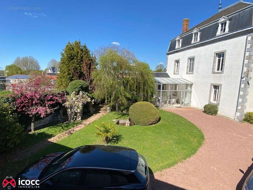 Maison à NUEIL-LES-AUBIERS
