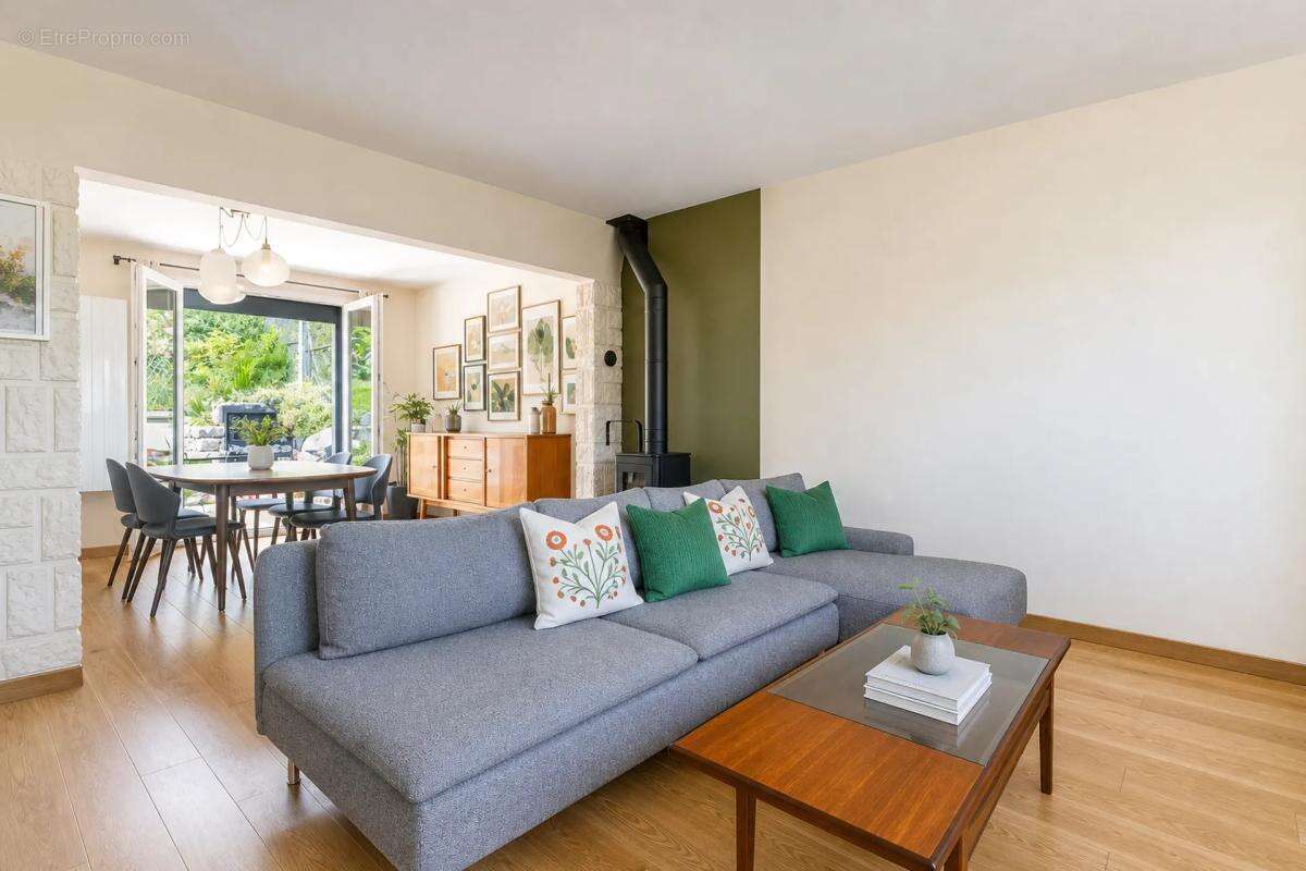 Maison à MONTREUIL