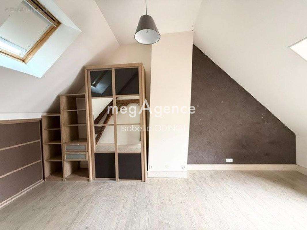 Appartement à MAULE