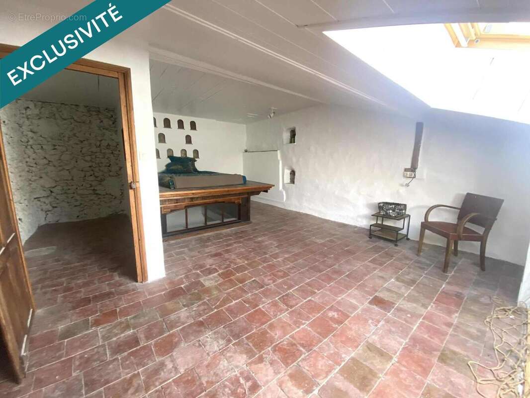 Photo 6 - Appartement à COTIGNAC