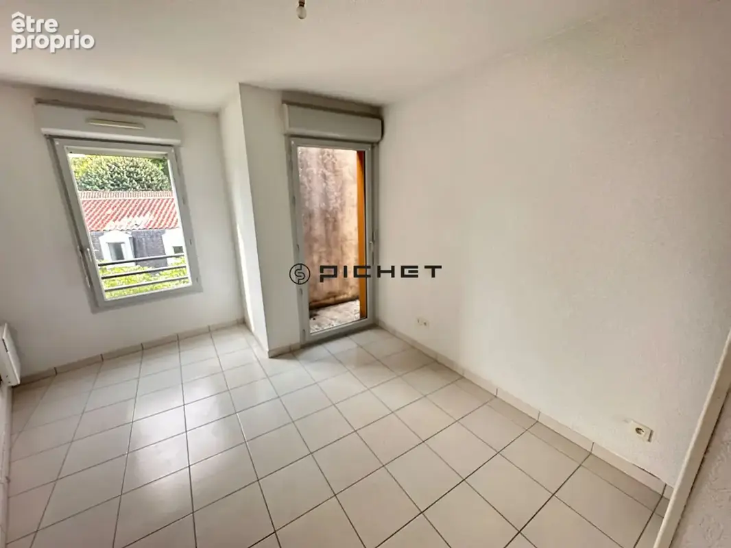 Appartement dernier étage avec terrasse - Parking réservé en sous sol - photo 9
