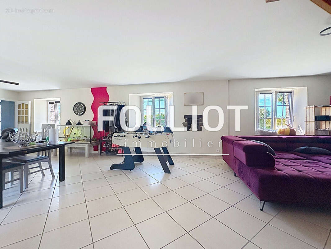 A VENDRE Maison à Saint Amand Villages - 50160 - photo 2