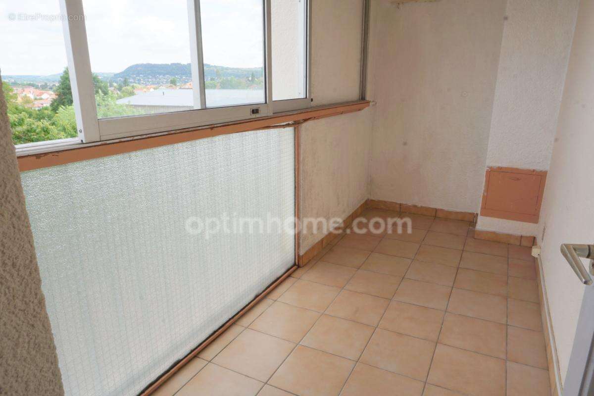 Appartement 3 pièces avec grand balcon et cave à NAVENNE - photo 17