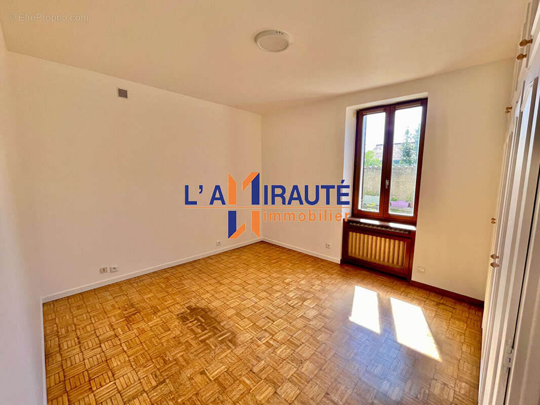 Appartement à CARRIERES-SUR-SEINE