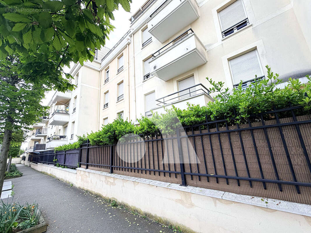 Appartement à DEUIL-LA-BARRE