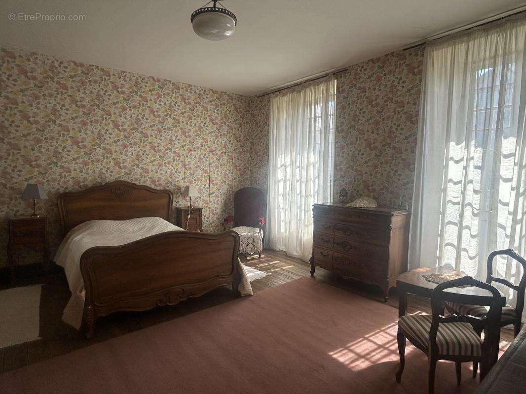 Maison à REQUISTA
