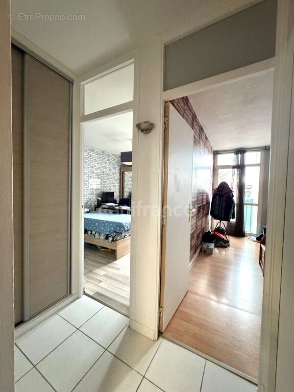 À vendre – Bel appartement F3 de 60 m² lumineux à Ris Orangis (91) - photo 10