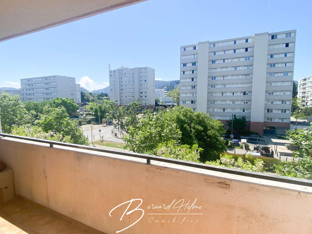 Appartement à MARSEILLE-9E