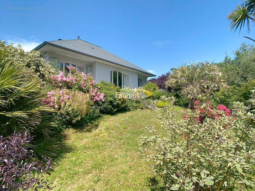 Maison à BARNEVILLE-CARTERET