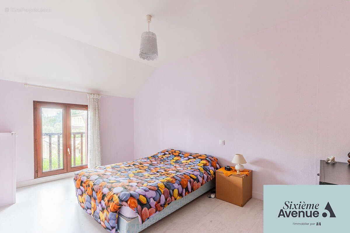 Maison à SAINT-MICHEL-SUR-ORGE