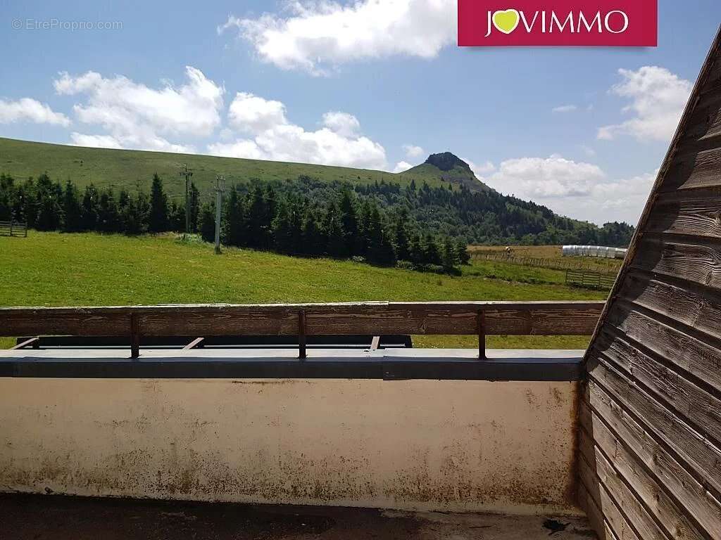 Appartement à CHASTREIX