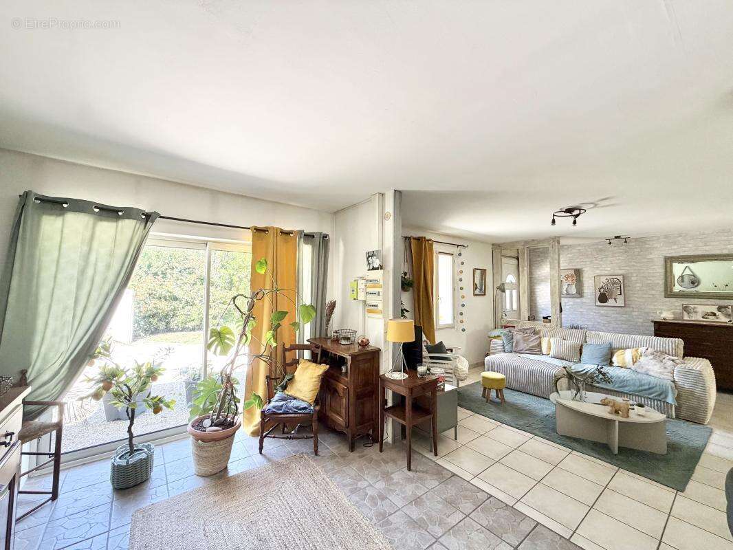 Maison familiale de 150 m² + hectare de forêt -Havre de paix - photo 4