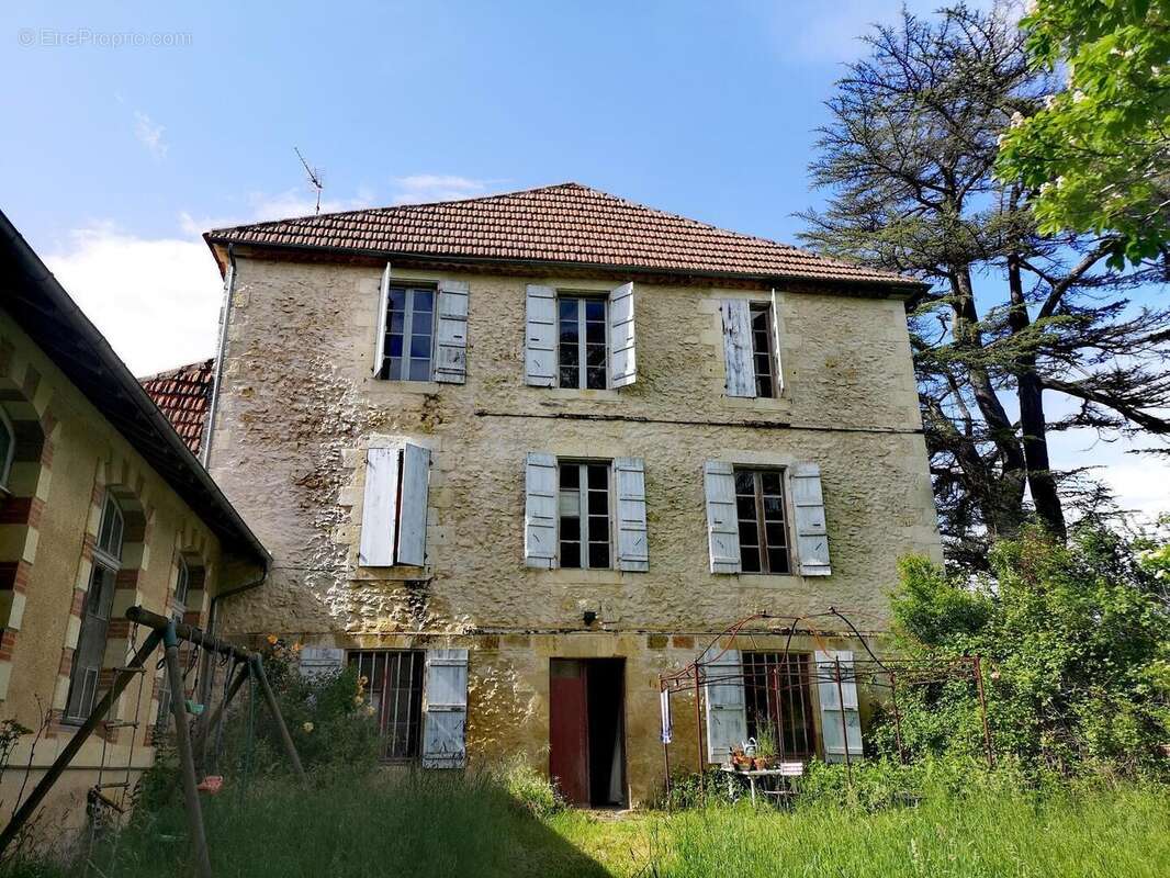 IMG20250502165149edit1754536793231233 - Maison à VIC-FEZENSAC