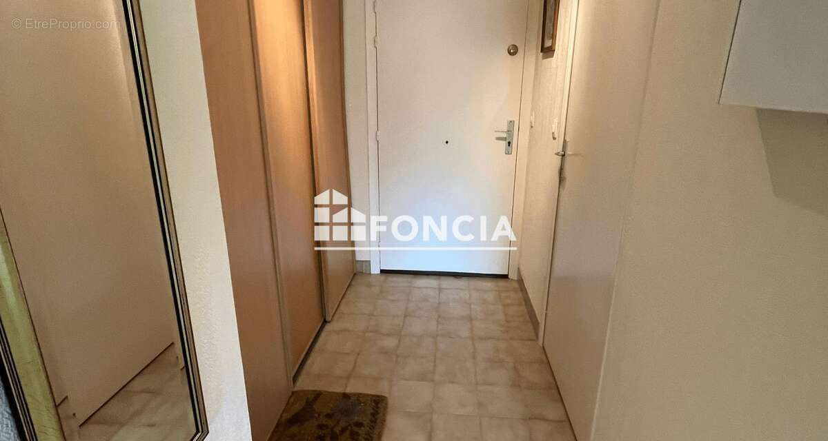 Appartement à MANDELIEU-LA-NAPOULE