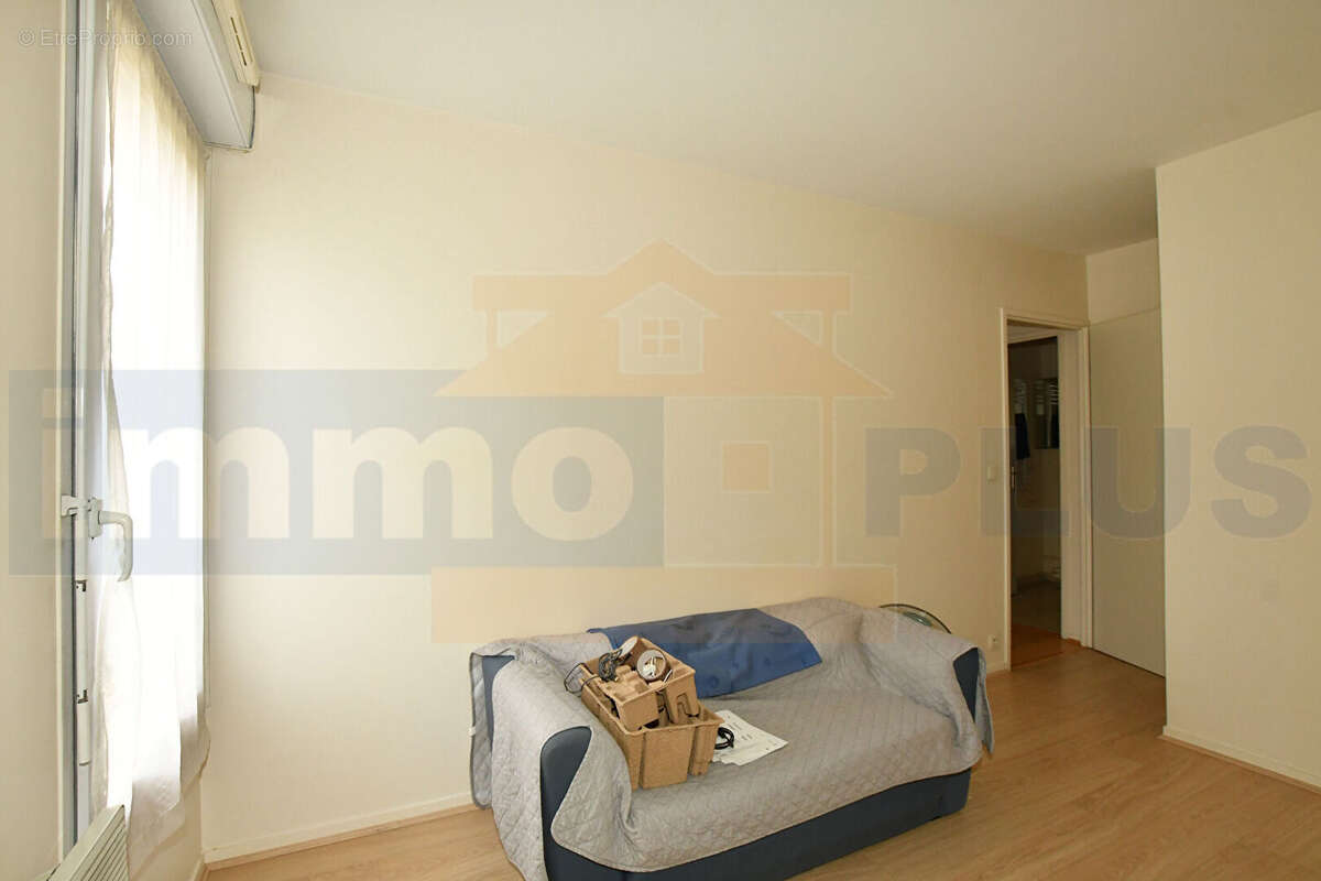 Appartement à BOIS-D'ARCY