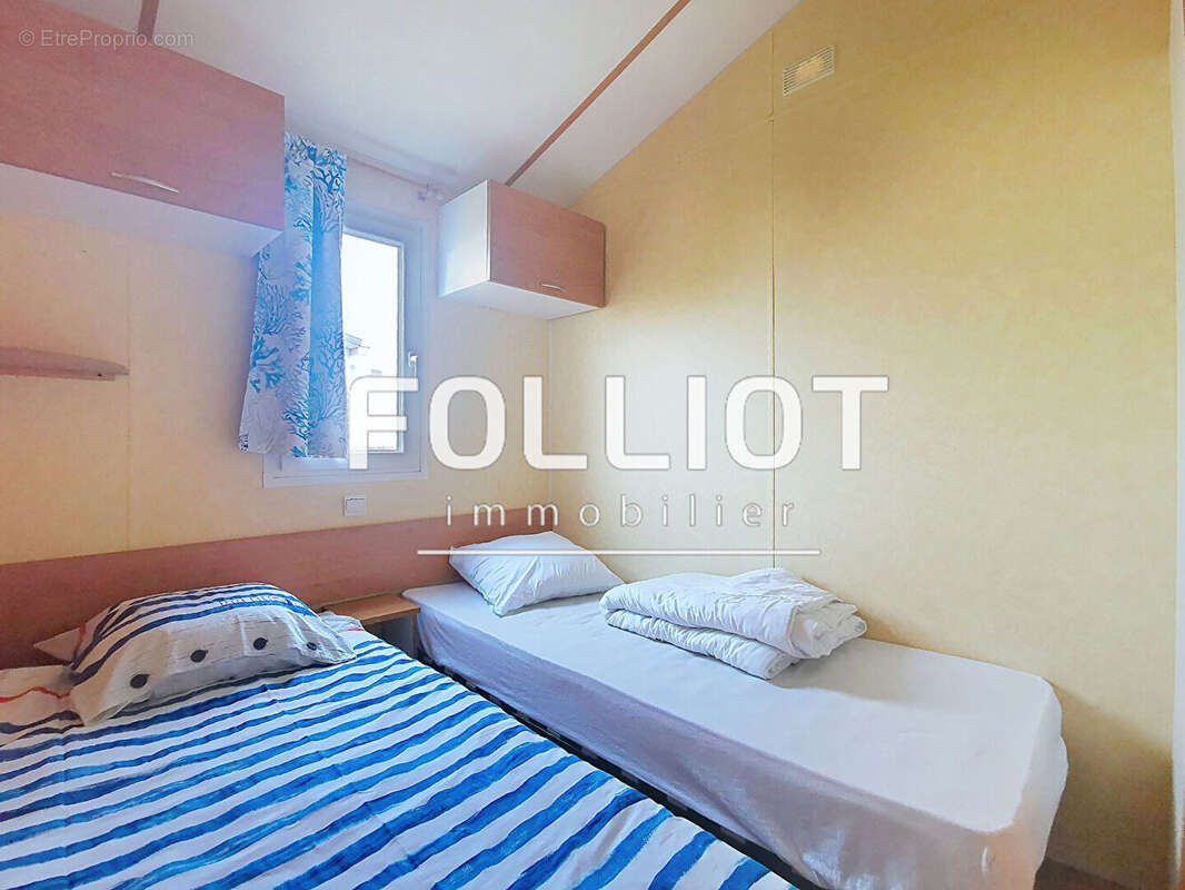 Maison à SAINT-PAIR-SUR-MER