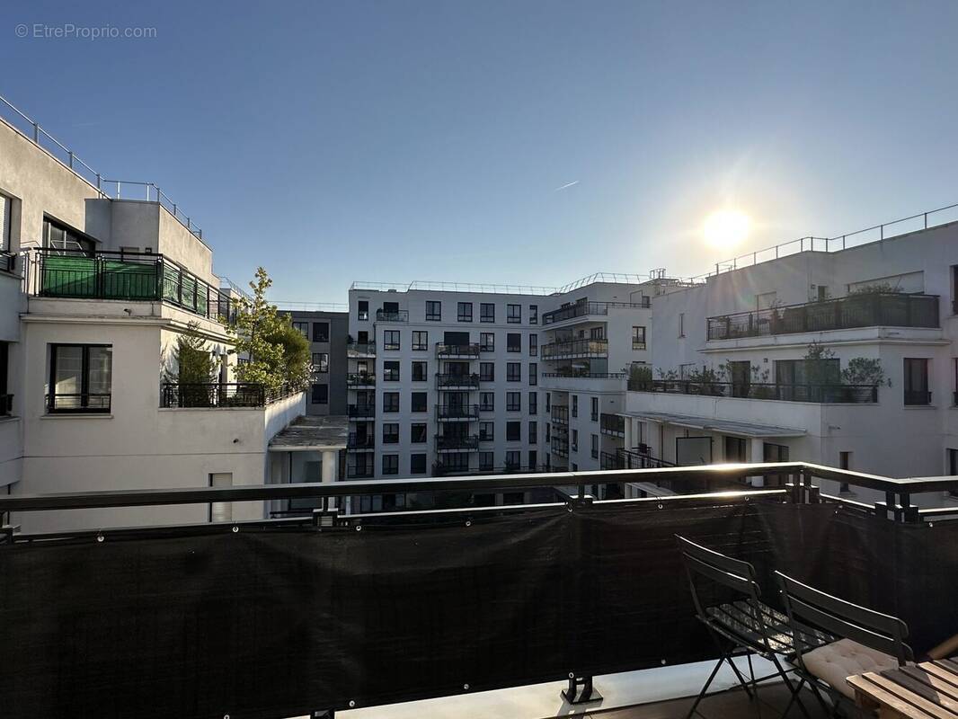 Appartement à SURESNES