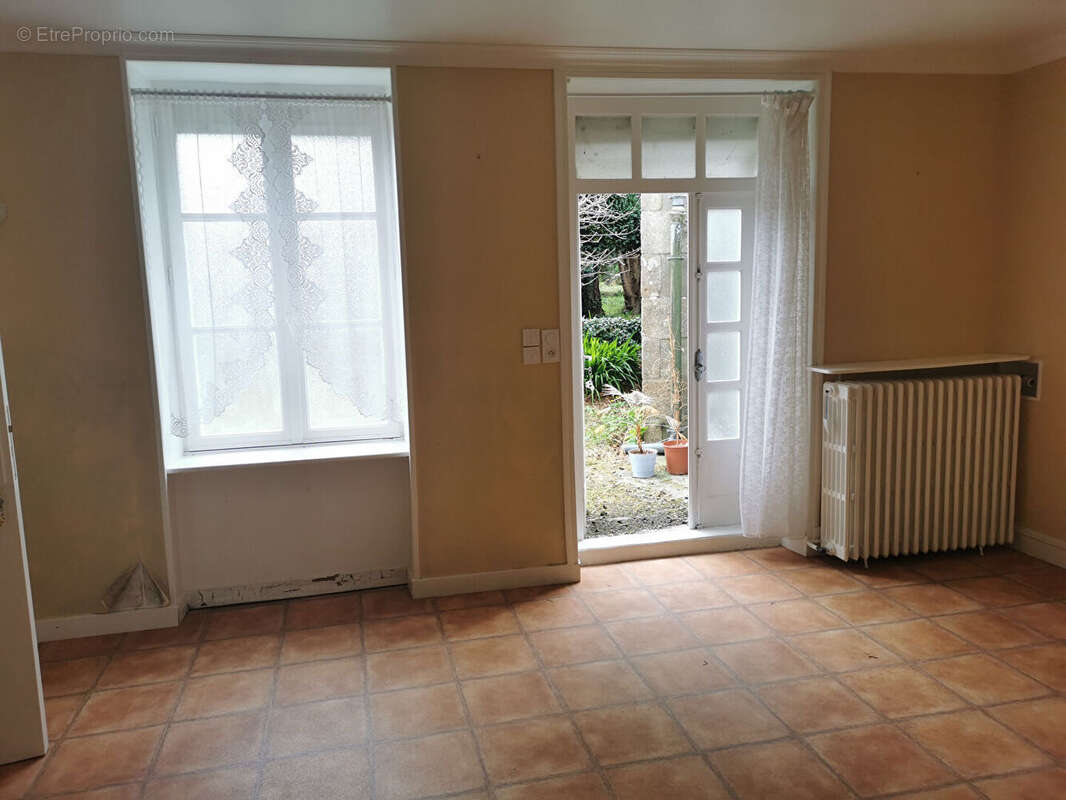 Maison à PLUFUR