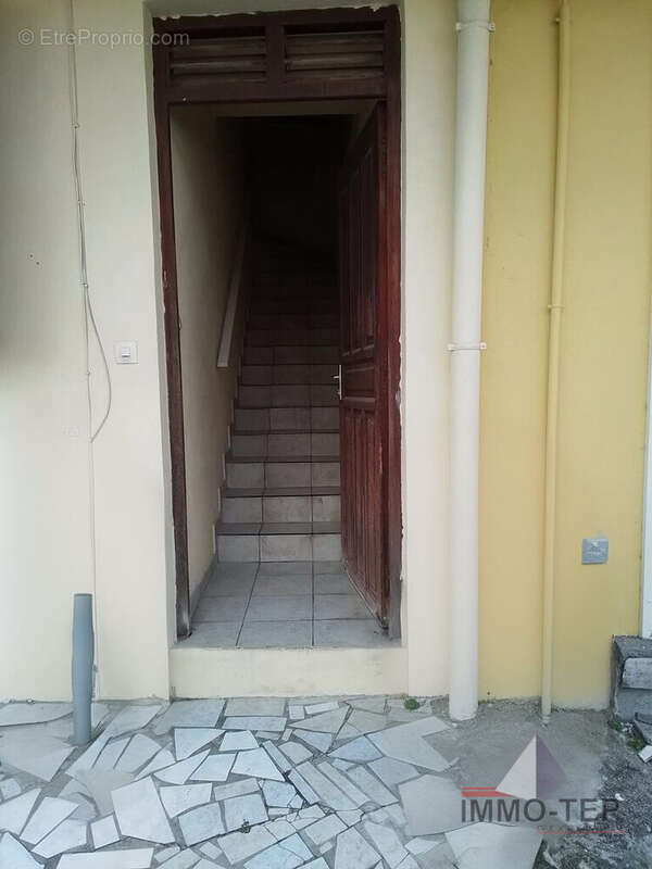 Maison 110 m² à Le Moule  - photo 8