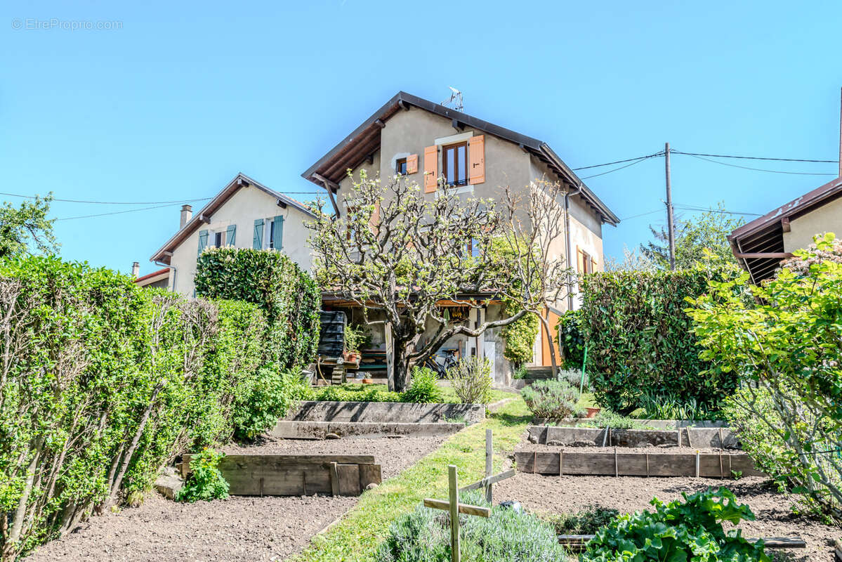 Maison à ANNEMASSE