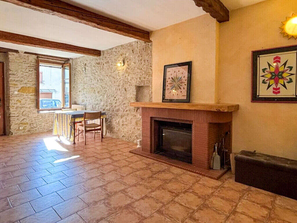 Maison de village de caractère de 5 chambres avec garage au cœur de Chalabre - photo 4
