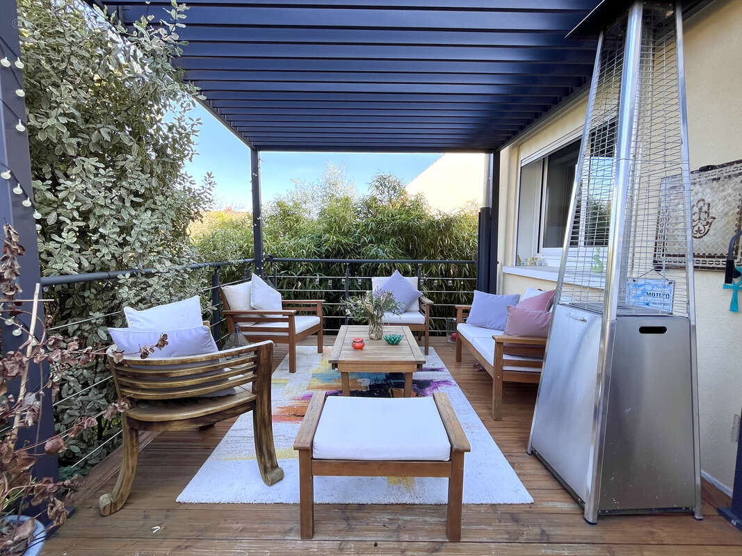 Maison à SARTROUVILLE