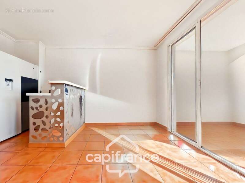 Appartement à MALLEMORT