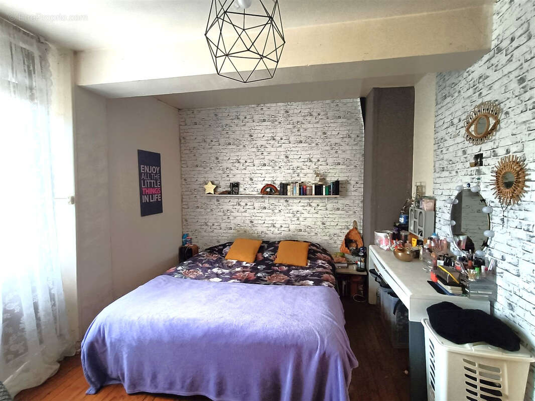 Appartement à BREZOLLES