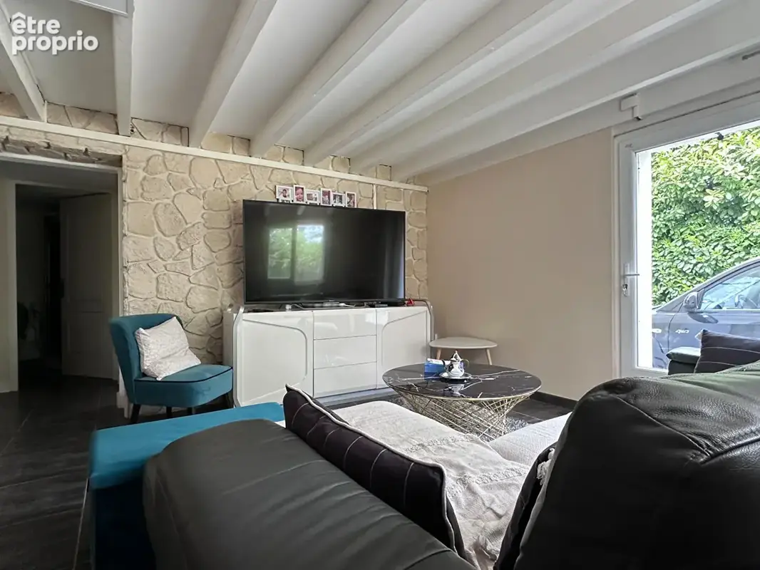 Charmante Maison Familiale avec Jardin à Roullet-Saint-Estèphe - photo 12