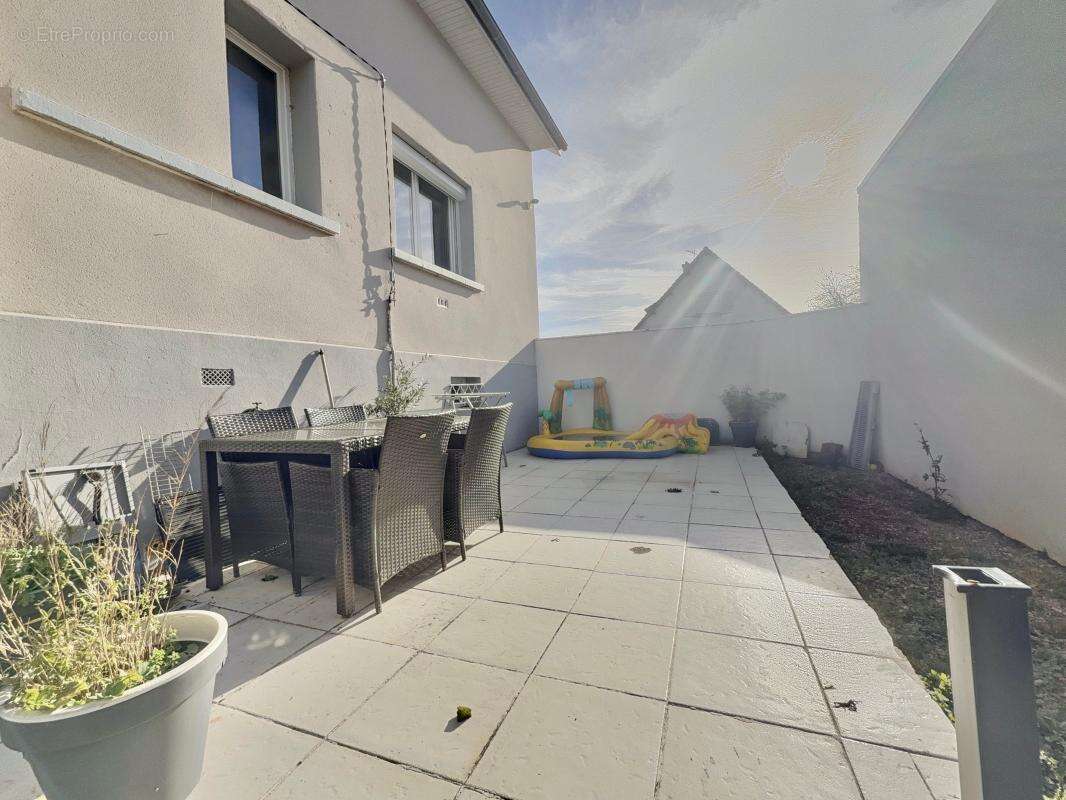 Maison à MARSANNAY-LA-COTE