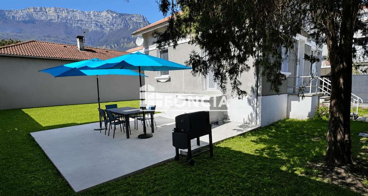 Maison familiale de 109 m² avec jardin – Un cadre de vie privilégié - photo 13