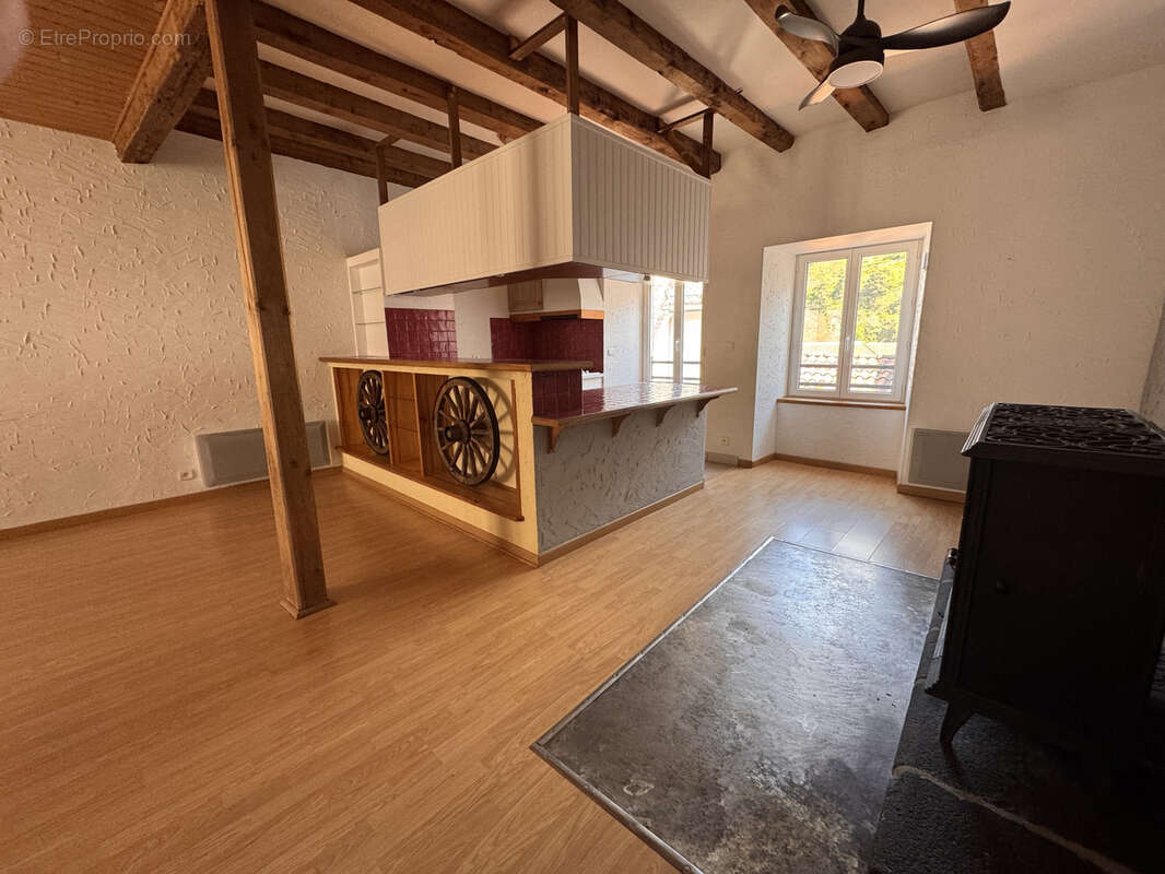 Maison à SAINT-FLOUR