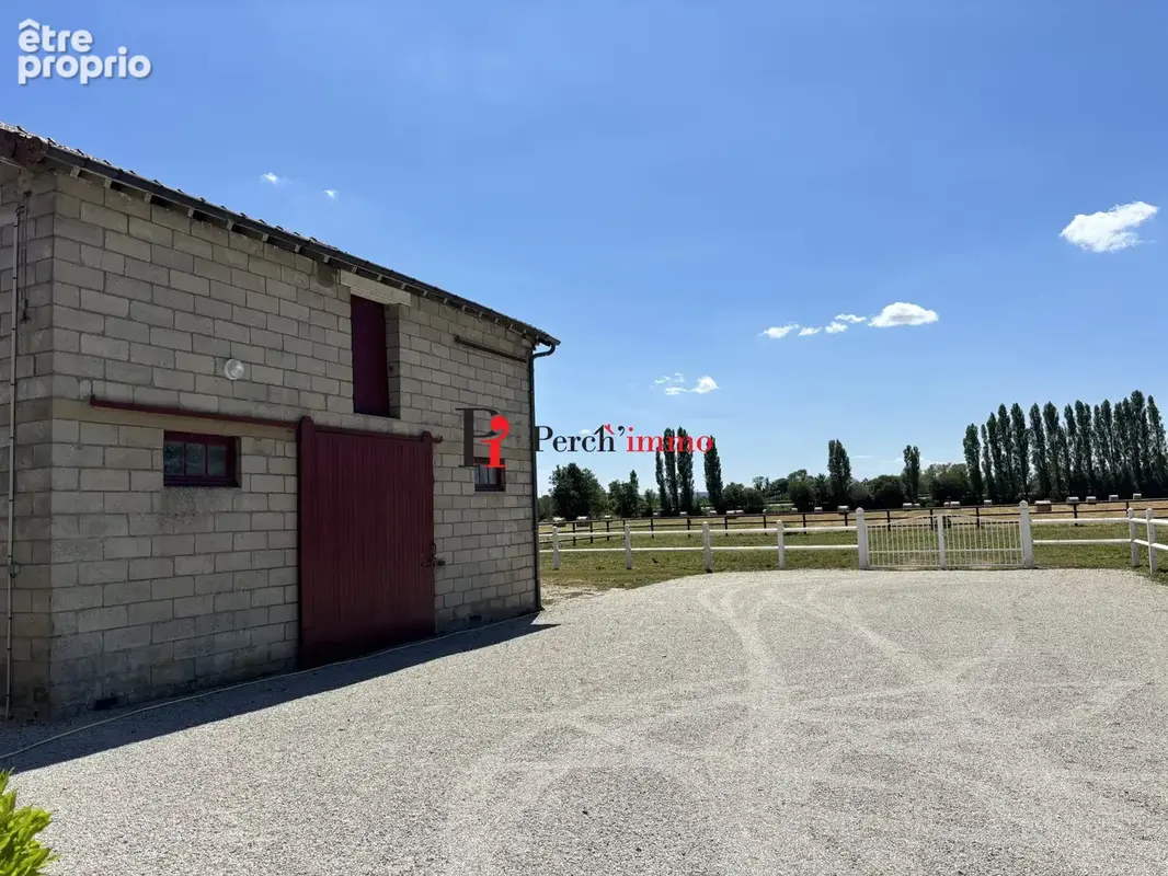 Maison 8 pièces 195 m² à vendre à Le Mele-Sur-Sarthe (61170) - photo 4