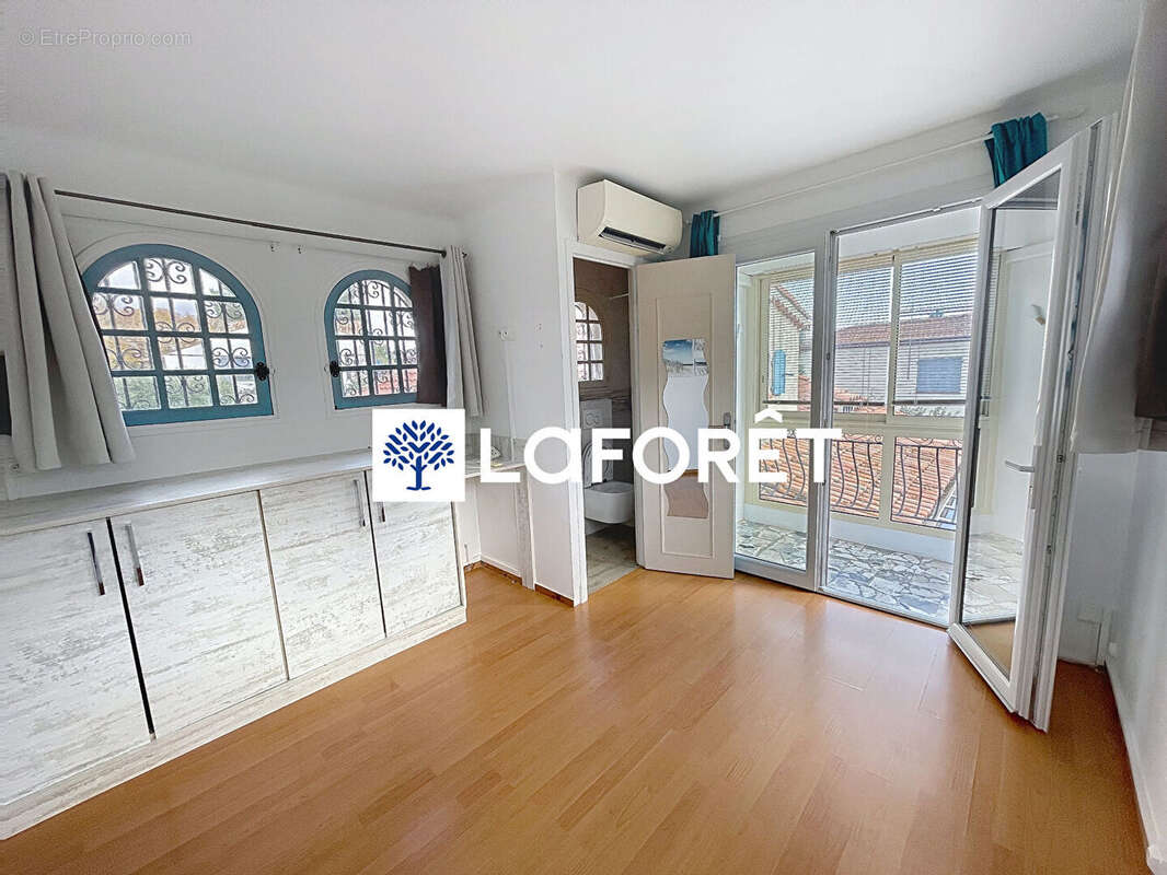 Maison à CAGNES-SUR-MER