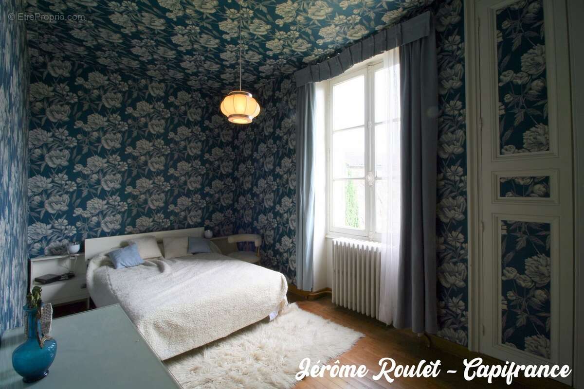 Dpt Vienne (86), à vendre Champigny-En-Rochereau maison P8 de 220 m² - Terrain de 1 017,00 m² - photo 25