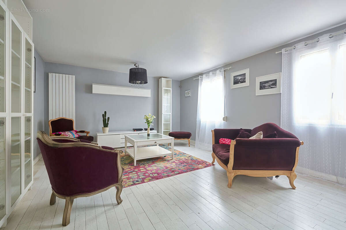 Maison à GENNEVILLIERS