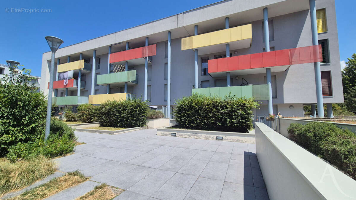 Appartement Grenoble 4 pièce(s) 83.75 m2 - photo 2