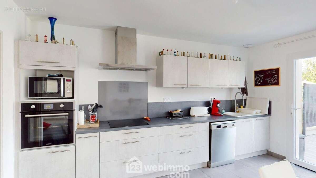 Cuisine - Maison à SAINT-VINCENT-SUR-JARD