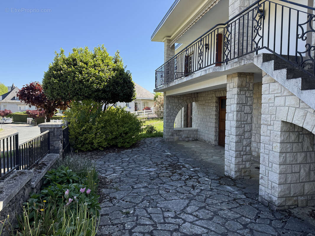Maison à SAINT-SORNIN-LAVOLPS