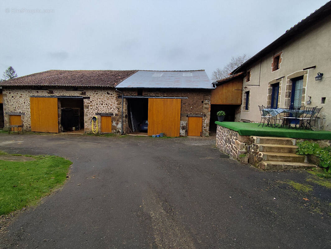 Maison à ROCHECHOUART