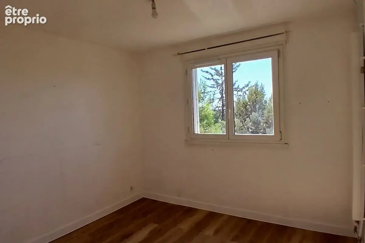 E3032b038l spacieux t3 avec terrasse en 3 eme etage sans ascenseur - photo 5